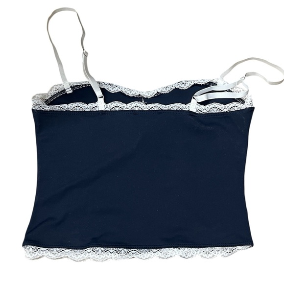 Edikted - Picture 4 of 7